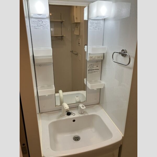 T.エテルネル 洗髪洗面化粧台