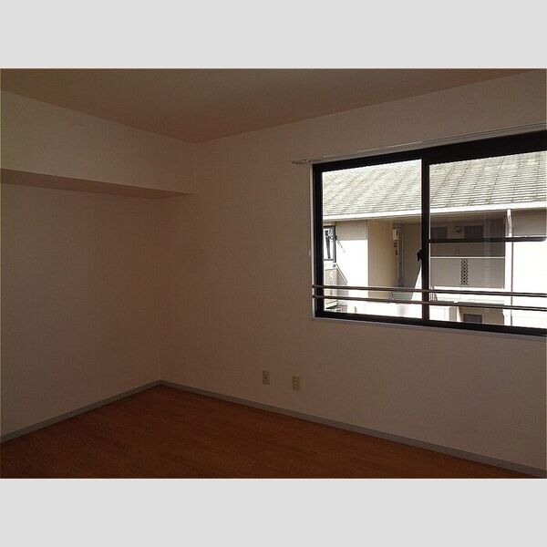 サンライズコーポ森　BB205号室 洋室