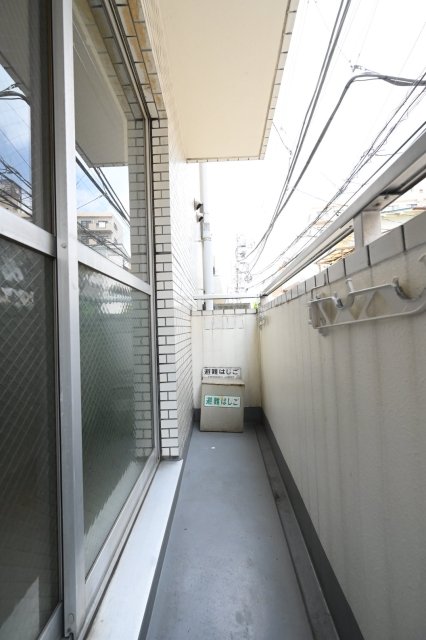 ストーク新丸子１番館2階 バルコニー