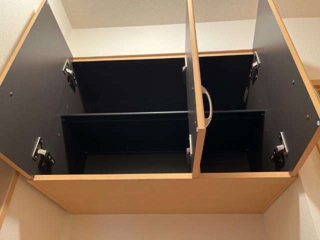 エトワール 下駄箱　上段