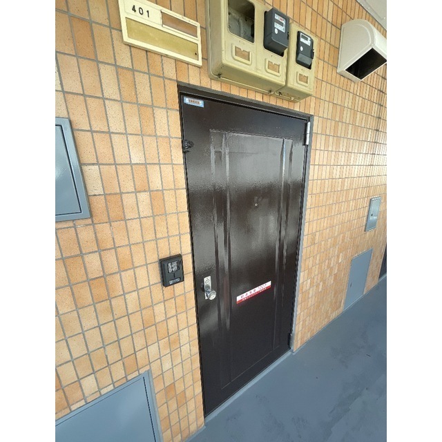 グレイス桜木 玄関