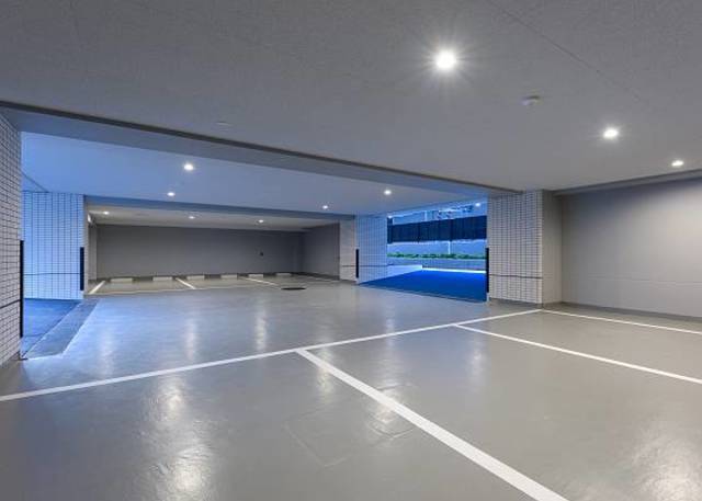 ガーラ・グランディ川崎西口6階 駐車場