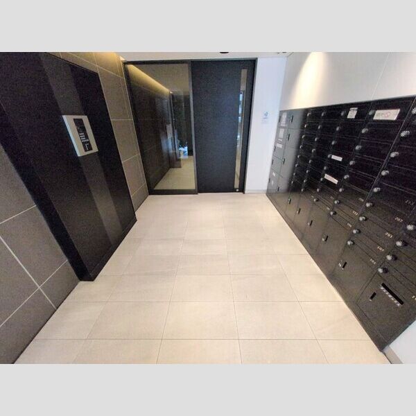 SUN RESIDENCE304号室 エントランス