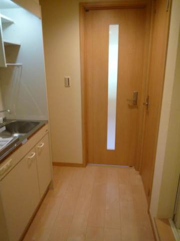 シェモア杉田1階 部屋その他