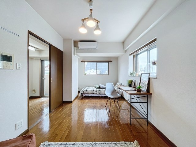 パレステュディオ新宿パークサイド7階 ※家具･小物はイメージです※