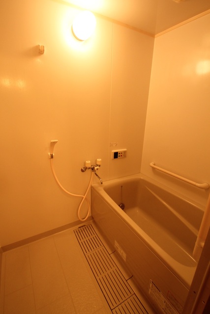 ピエトラ　ルーチェ 浴室！