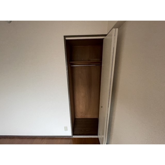 カピトール川崎Ⅰ0207号室 洋室収納