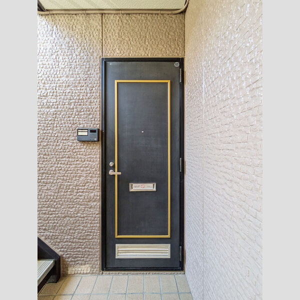 アンフィニMARUEI 玄関