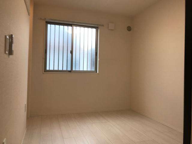 モンテ　アロ 洋室