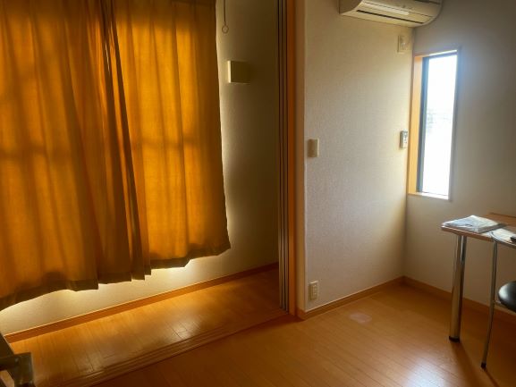 レオパレスバンビーノ花輪 リビング