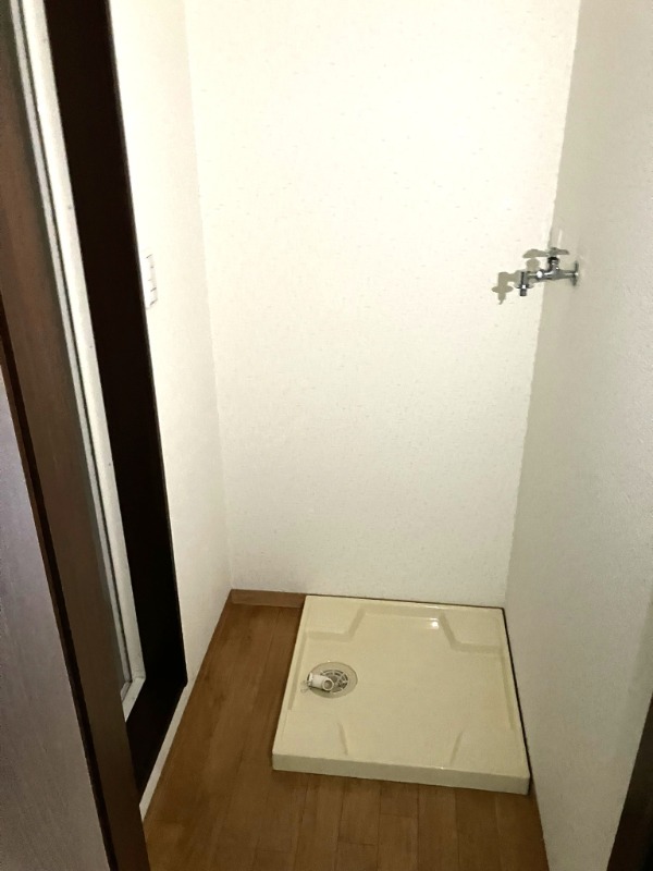 リバーベルのぎく野(E-214) 室内洗濯機置き場