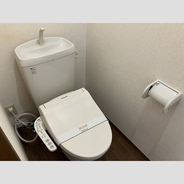 ヒルサイドコート　参番館 温水洗浄暖房便座