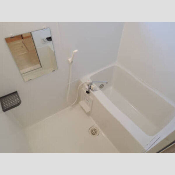 アイランド・F101号室 追い焚き機能付バス