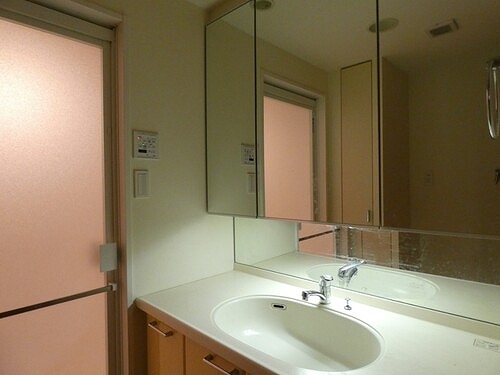 東京ベイスクエア・ミッテ ※内装工事前写真