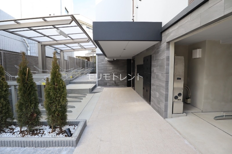 グローリオシェルト永福町103号室 エントランス