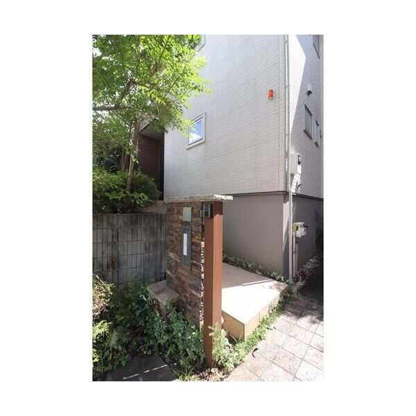 越野戸建 エントランス