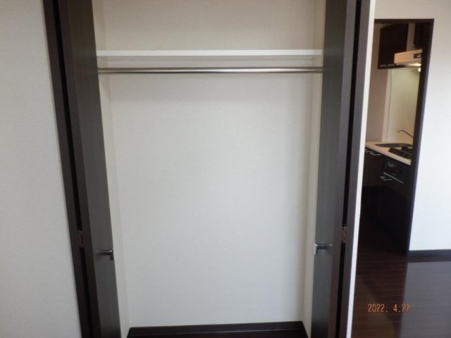 ヴァレッシア尾久シティ クローゼット