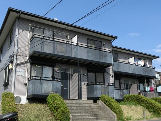 ルミエール・アイユーＡ棟の外観画像