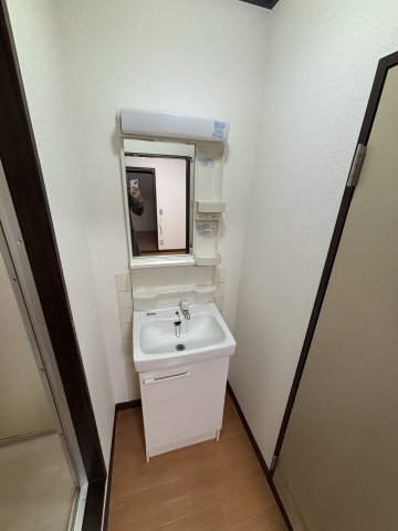 ファミール清水0101号室 洗面