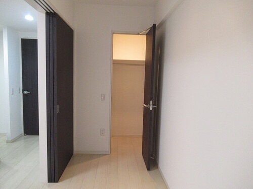 グローベル　ザ・スイート横浜プレミア ウォークインクロゼット