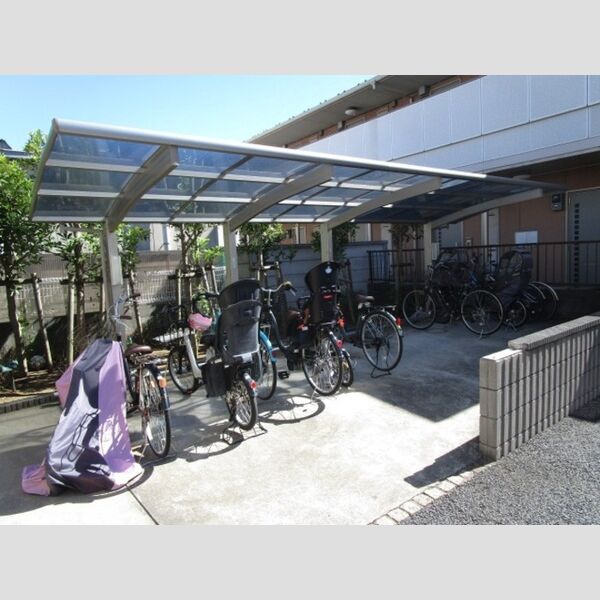 ヴィル　ソレイユ 駐輪場