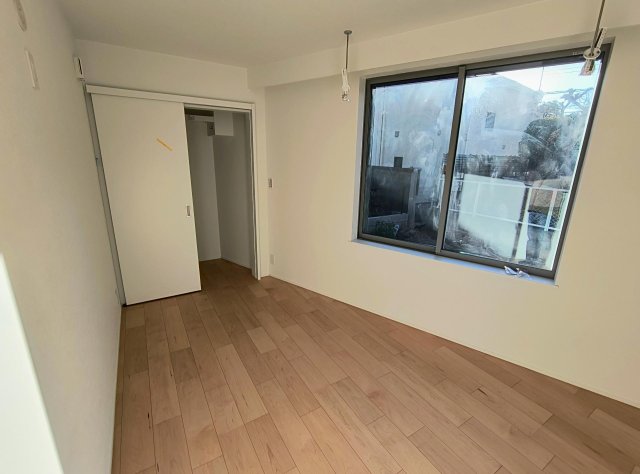 テラス新江古田1B号室 日当たりの良い洋室5.9畳