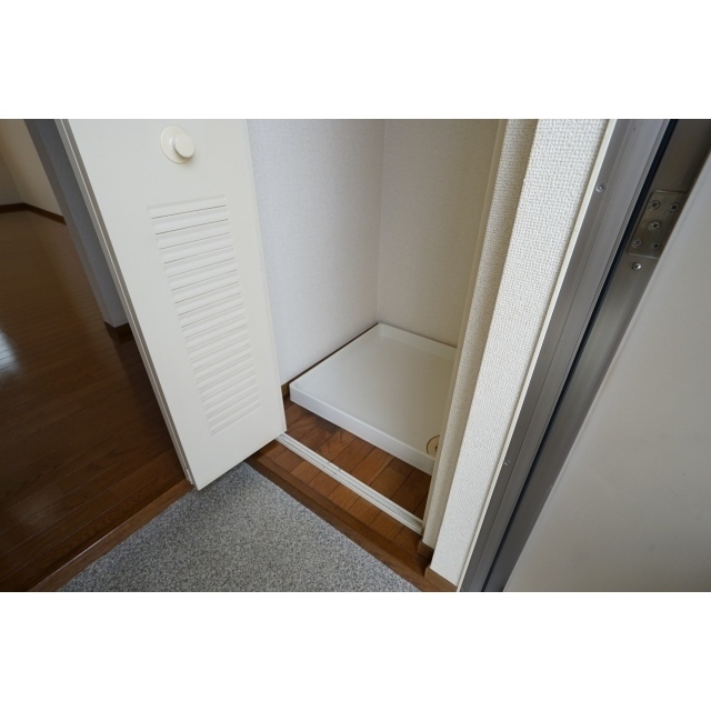 まいむ石塚0201号室 室内洗濯機置き場