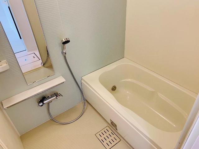 リバーウェル103号室 バス