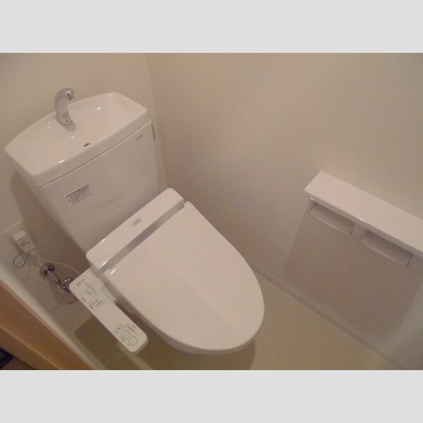 セレッソ本所504号室 温水洗浄暖房便座