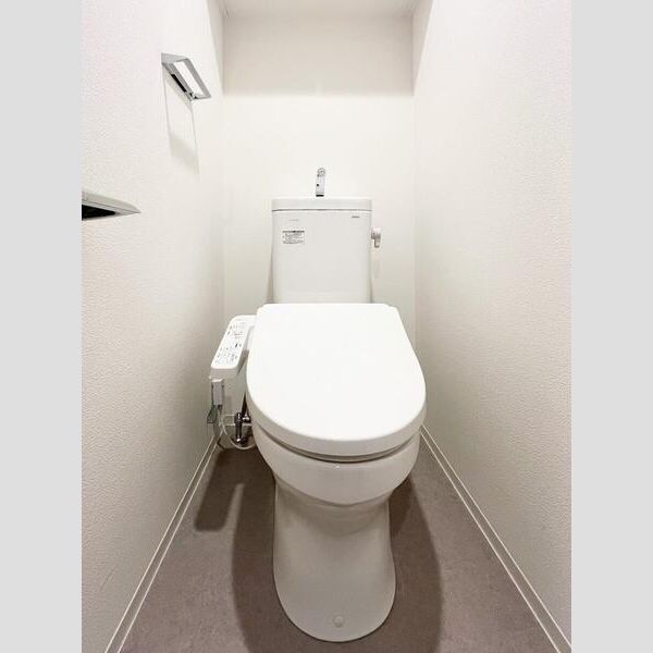 S-RESIDENCE浅草diverse トイレ