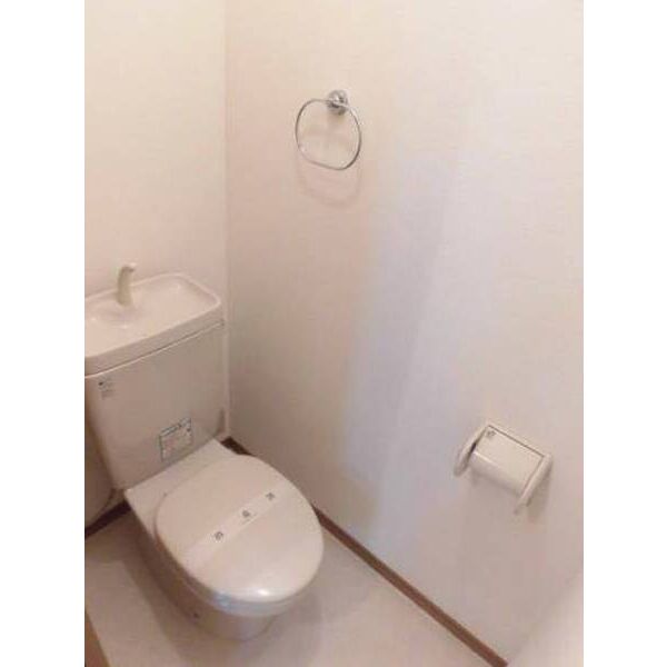 ファースト　M&E0201号室 トイレ