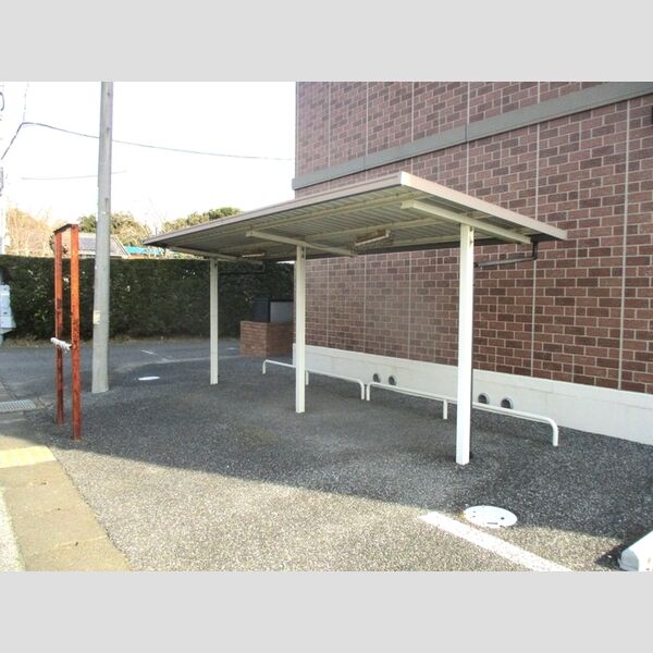 ヴェルドミール　壱番館 駐輪場