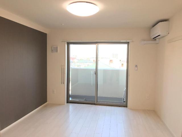 グランアイリス本厚木 室内