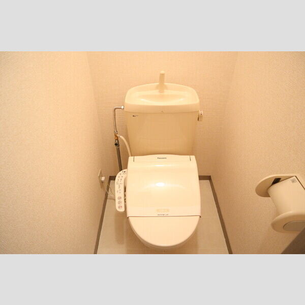 セジュール千 温水洗浄便座