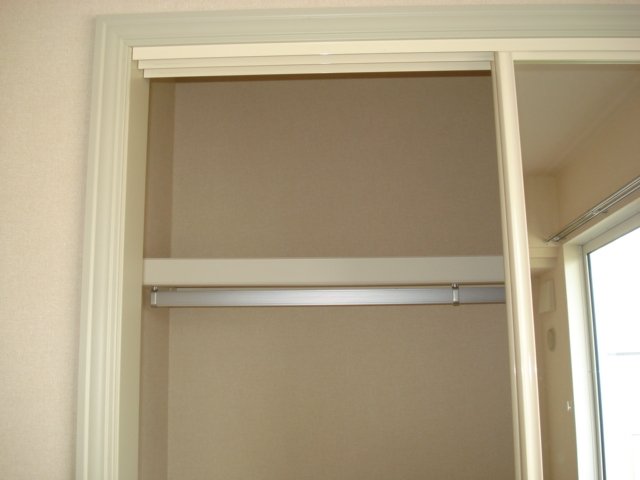 ランゲスレーベン　五月台 収納上部