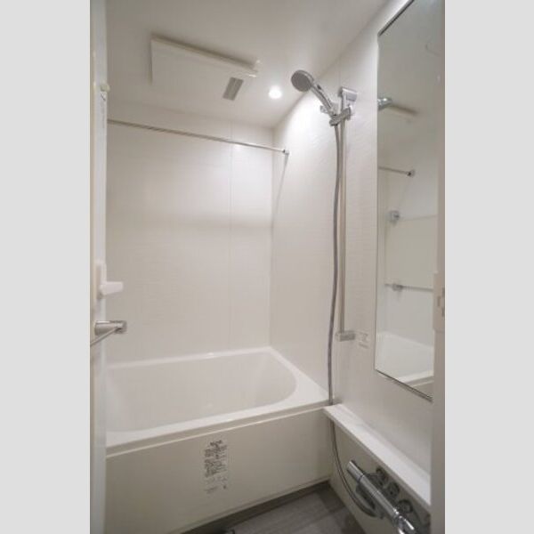 プライムメゾン森下WEST412号室 お風呂