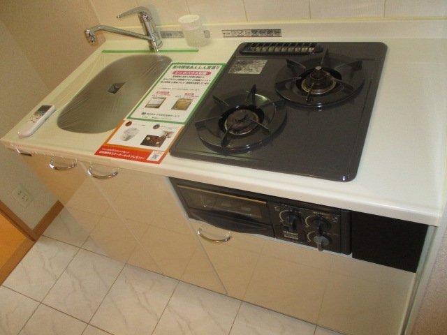 パレステュディオ新宿ＷＥＳＴ システムキッチン（2口ガスコンロ・グリル付）