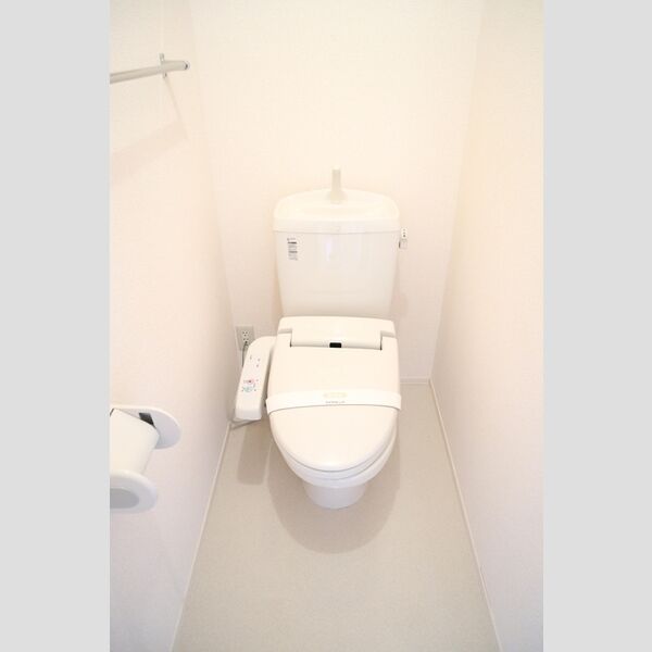 アドラーブル　Ⅰ201号室 温水洗浄便座