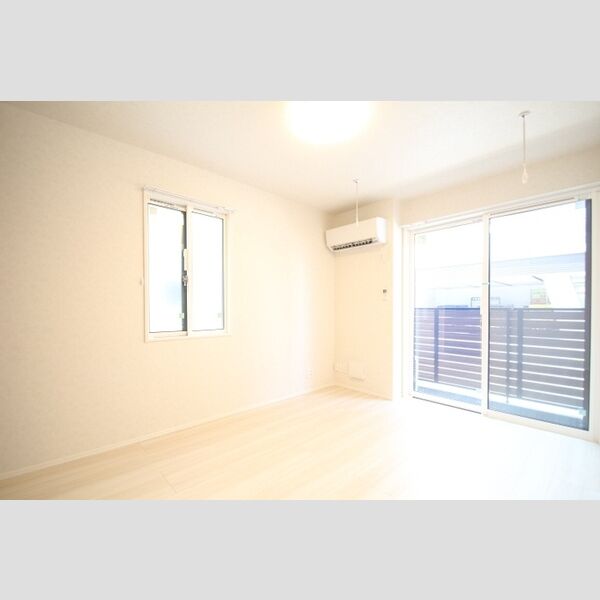 B runo  (ブルーノ) リビング