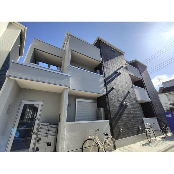 ウエストガーデン南花畑 外観