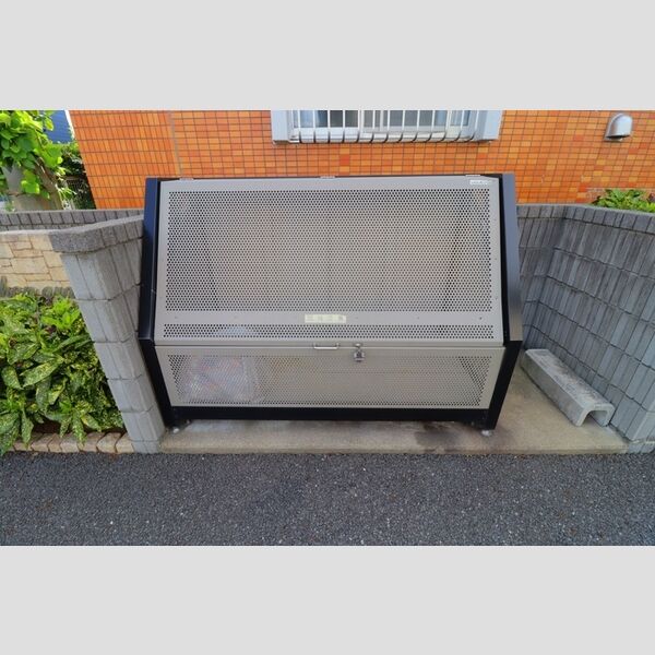 シェーングラース　B ゴミストッカー