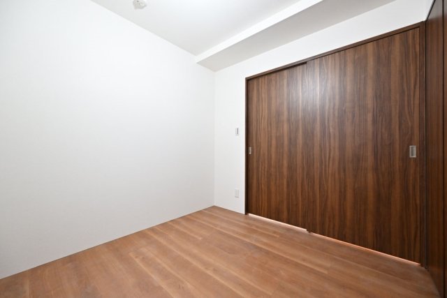 トレス両国3階 洋室2