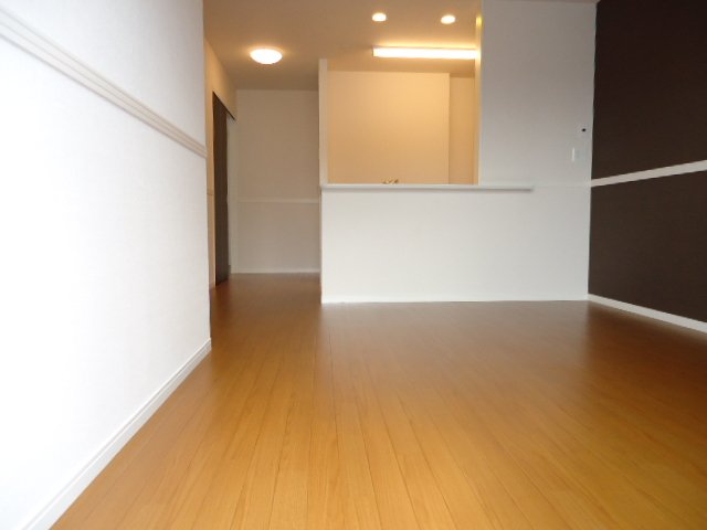 アークガーデンA リビング