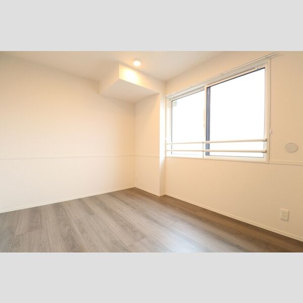 アクシス・ハイム301号室 洋室