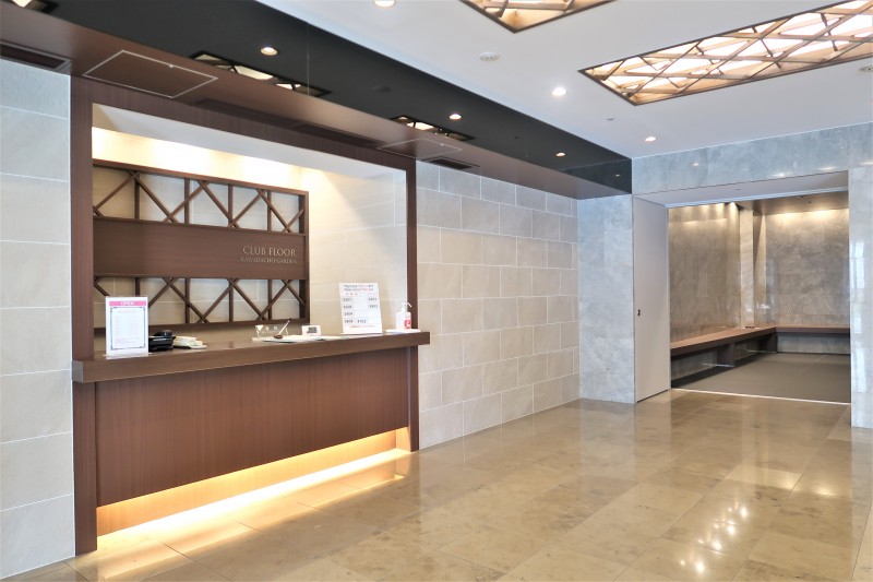 河田町ガーデン クラブフロア34階 エントランス