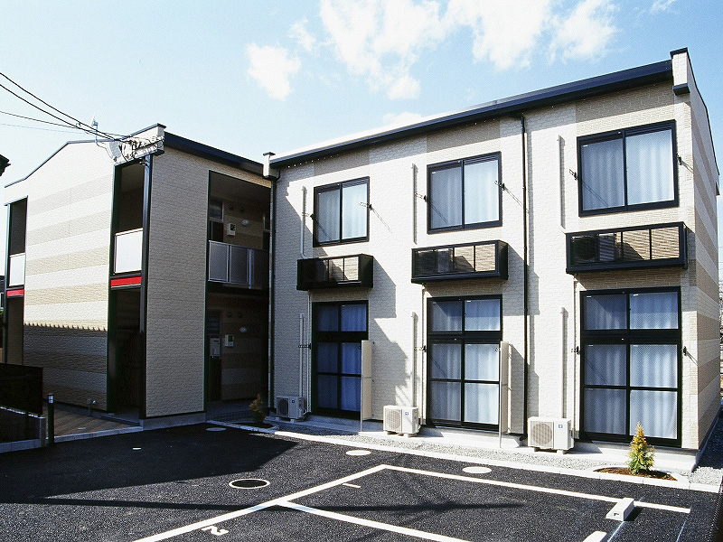 レオパレス桜町の外観画像