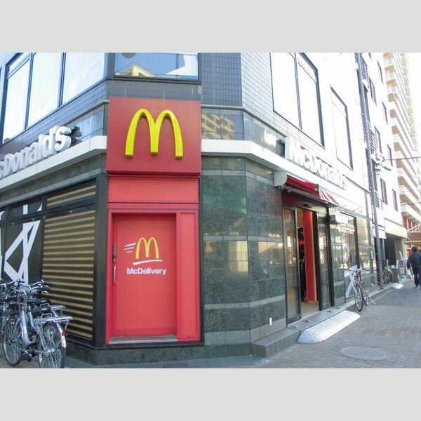 ドルチェ・パエーゼ マクドナルド月島駅前店まで323m