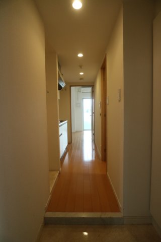 プラウドフラット早稲田 玄関