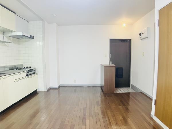 ファミール若月2階 リビング