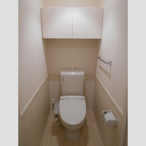 アルバ・グラート　B102号室 トイレ